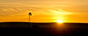 Sunrise over the Plains, CC license Wayne Dallemore